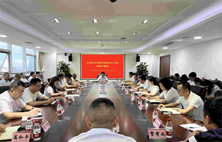 省自然資源投資集團黨委委員、副總經(jīng)理、公司黨委書記、董事長楊金川講授主題教育專題黨課